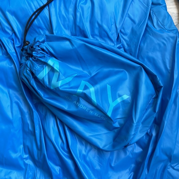 ANDREW MARC down & feather vest - Picture 7 of 8